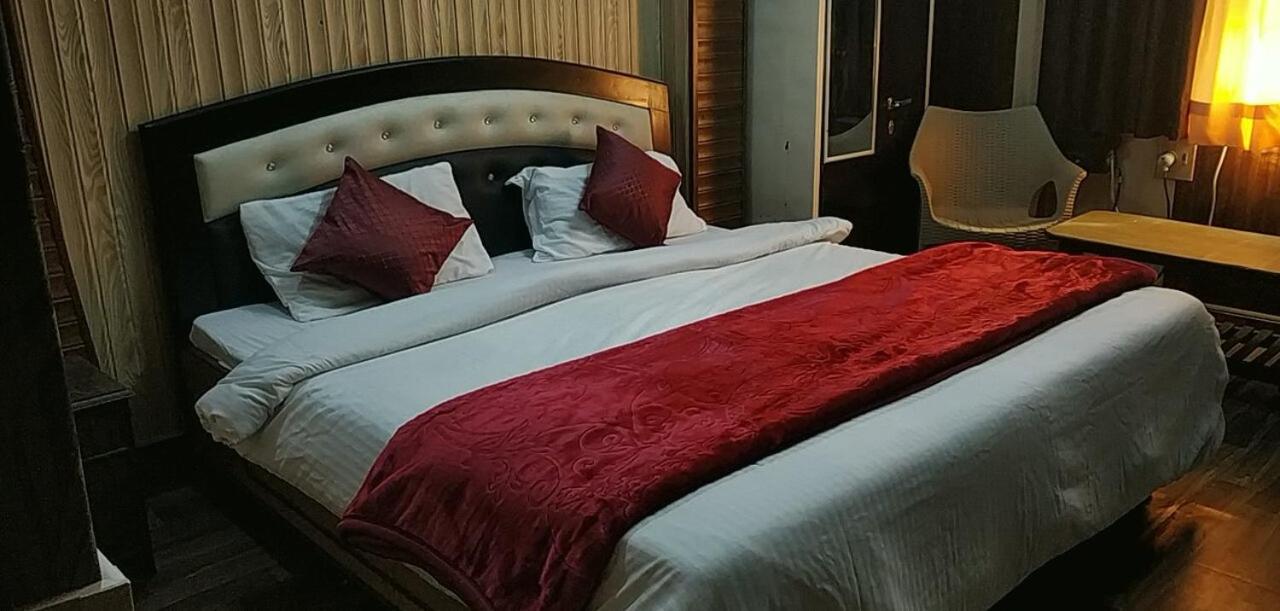 Hotel Aarti Darshan Haridwār Dış mekan fotoğraf