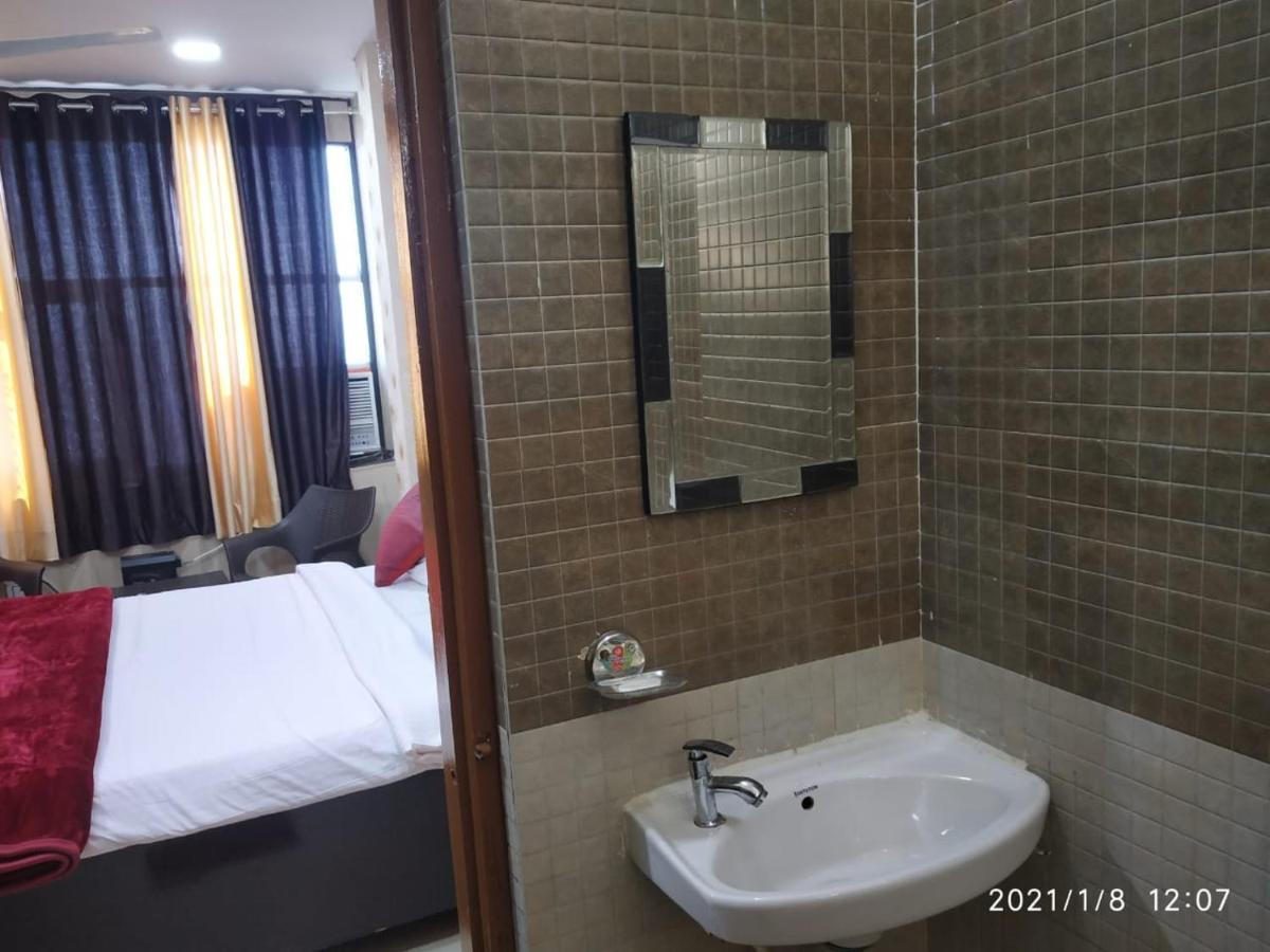 Hotel Aarti Darshan Haridwār Dış mekan fotoğraf