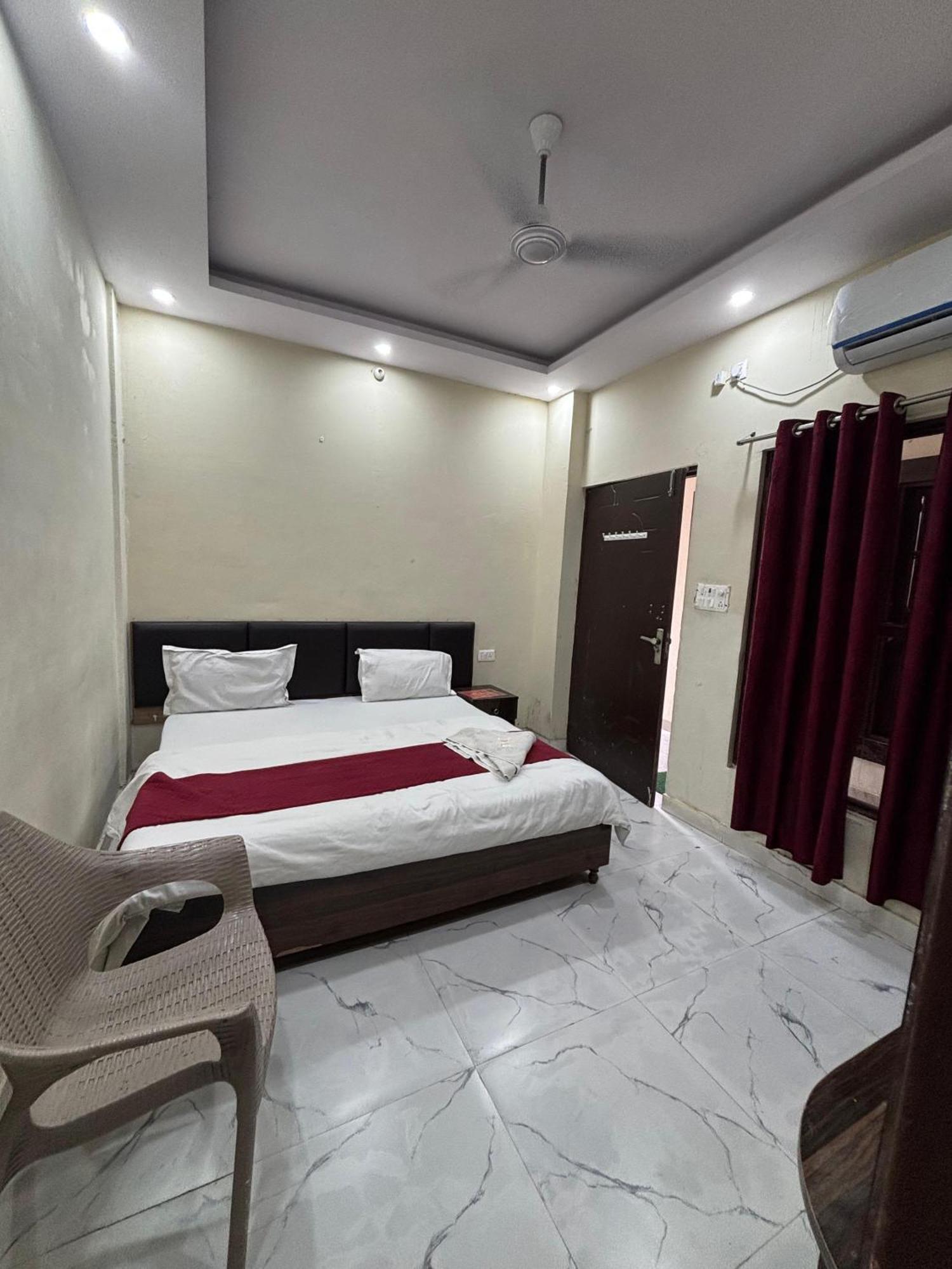 Hotel Aarti Darshan Haridwār Dış mekan fotoğraf